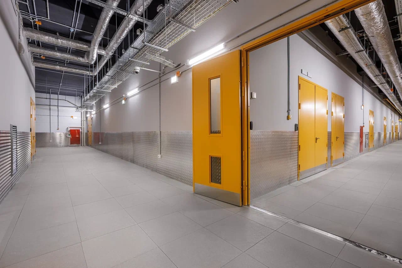 Инновационное решение для дата-центра: монтаж фальшпола в ЦОД «Медведково»