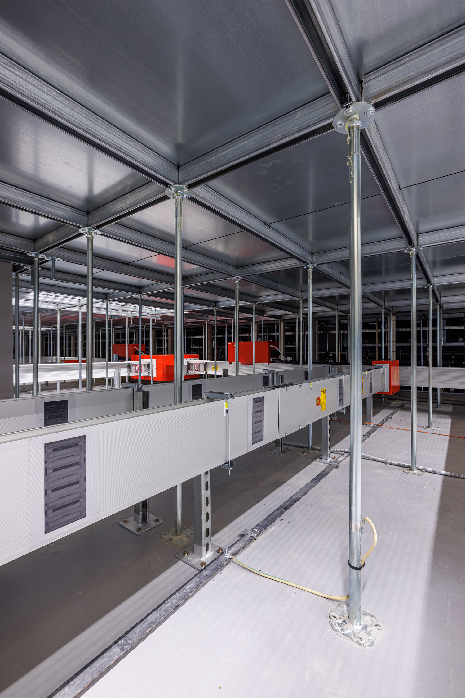 Металлический фальшпол от K&R Design