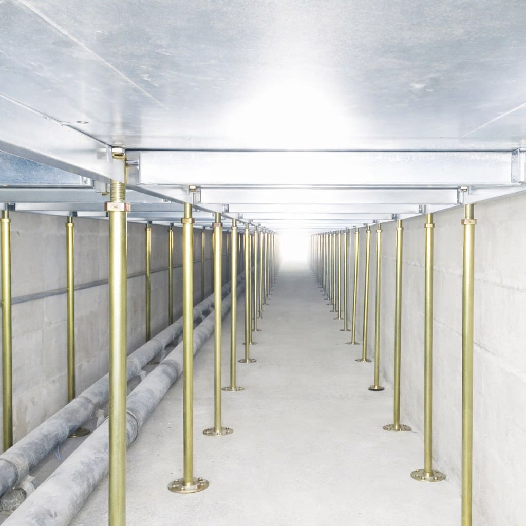 Фальшпол для амфитеатра: нестандартные формы и сложные решения