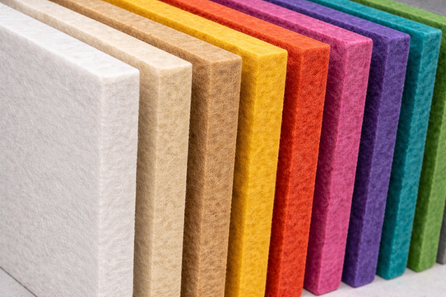 Звукопоглощающие потолки: комфорт и эстетика в каждом элементе