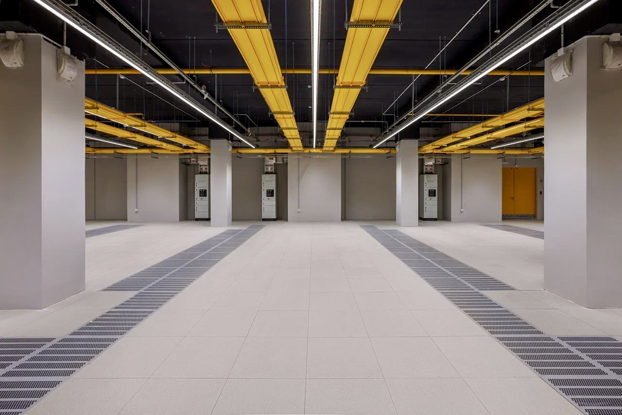 Фальшпол для сцены: невидимый фундамент вашего проекта