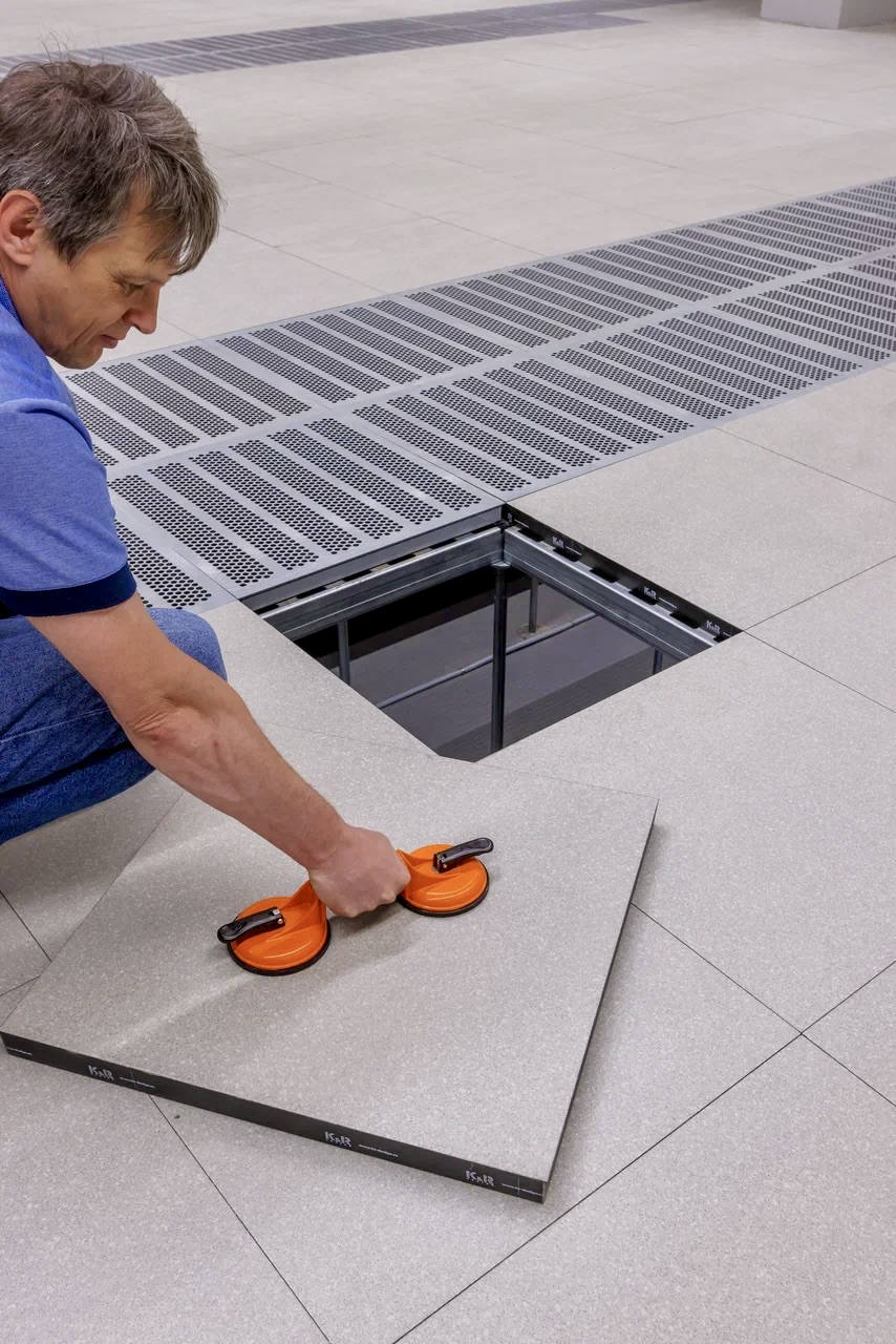 Устройство сцены из фальшпола в театре и концертном зале