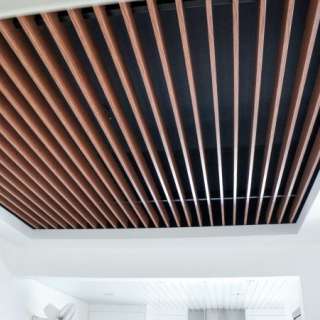 Кубообразный реечный потолок